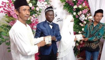 Pria Uganda Nikahi Gadis Bengkulu, Nangis Datang Sendiri Tanpa Keluarga