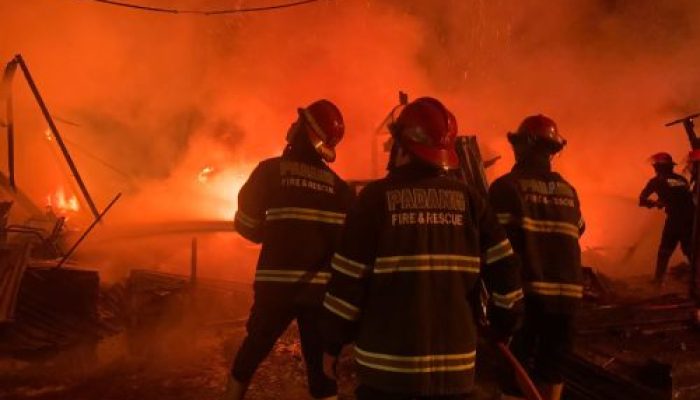 Rumah dan Tiga Toko di Padang Hangus Terbakar, Kerugian Capai Rp750 Juta