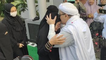 Istri Habib Rizieq Meninggal Dunia, Almarhumah akan Dimakamkan di Megamendung