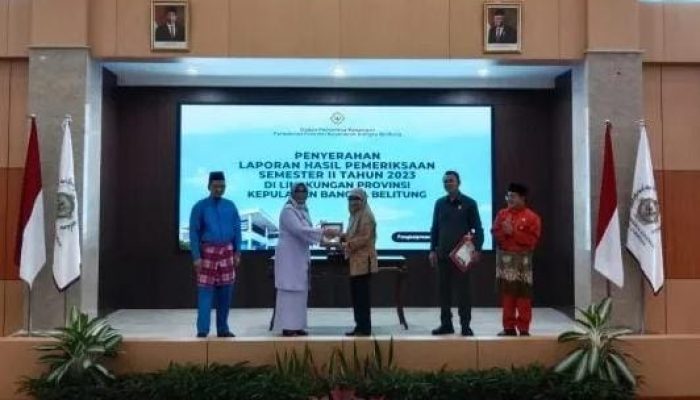 Penjabat Walikota Terima Penyerahan LHP Semester II Tahun 2023
