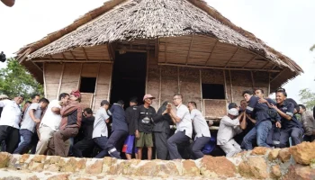 PT Timah Bantu Pembangunan Kampung Adat Gebong Memarong