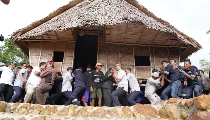 PT Timah Bantu Pembangunan Kampung Adat Gebong Memarong