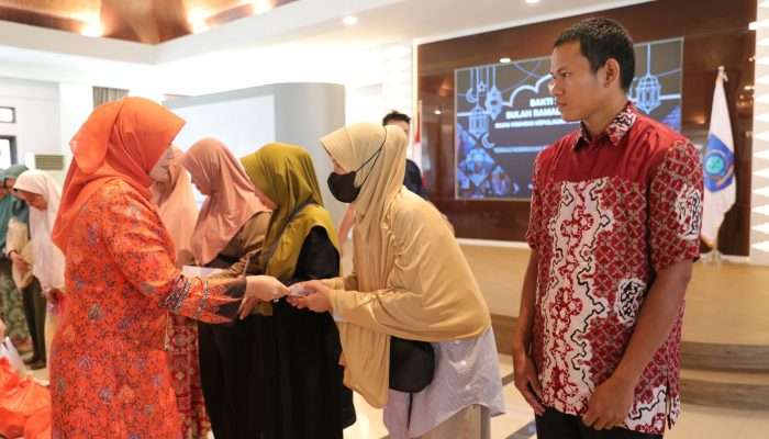 BKOW Santuni Kaum Dhuafa dan Disabilitas