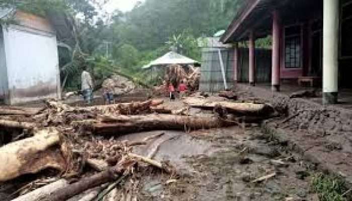 BNPB: 26 Meninggal Akibat Banjir dan Longsor di Sumbar
