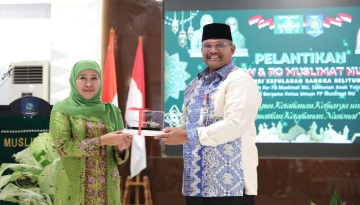 Khofifah Indar Parawansa Lantik Muslimat NU Babel