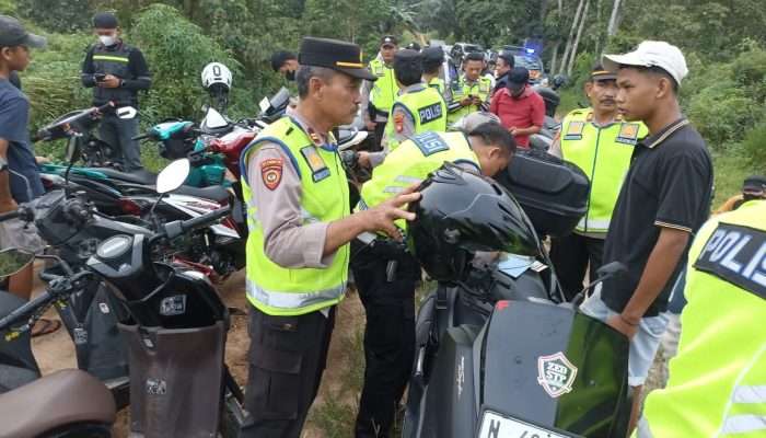 Kapolsek Pangkalan Balai Pimpin Apel Antisipasi Balap Liar