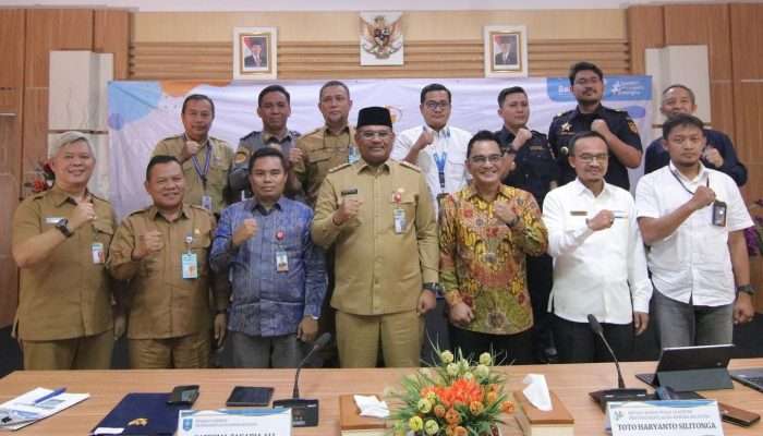 Pj Gubernur Safrizal Hadiri Penyampaian Rilis Resmi BPS