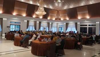 Pj Gubernur Safrizal Buka Puasa Bersama Diskominfo dan Insan Pers, Undang Masyarakat saat Open House Idulfitri