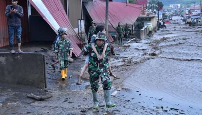 BPBD Sumbar, Korban Banjir dan Lahar Dingin Capai 43 Orang