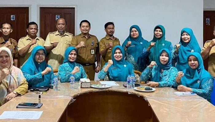 Safriati Terus Gelorakan Semangat ‘Rampak Gemintang’