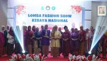 Peringati Hari Kartini, TP PKK Pangkalpinang Gelar Fashion Show Kebaya Nasional