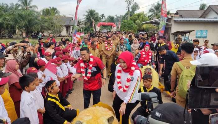 Program Air Bakung Edisi 23, Bupati Basel Sambangi Desa Rias