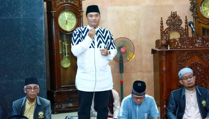 Budi Utama Kunjungi Masjid, Beberkan 5 Agenda Prioritas