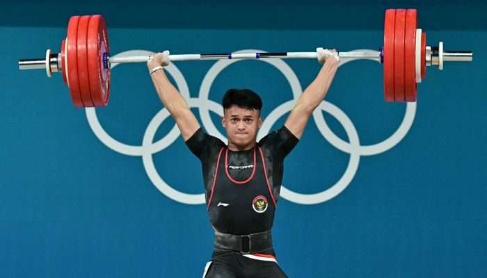 Catat Sejarah! Rizki Juniansyah Sabet Medali Emas Cabor Angkat Besi