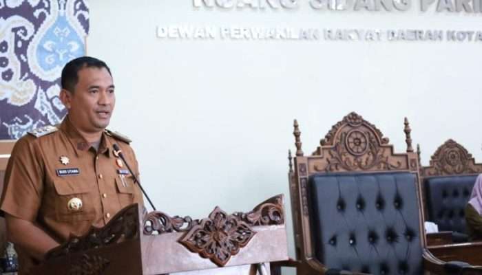 Penjabat Walikota Sampaikan Rancangan APBD Perubahan