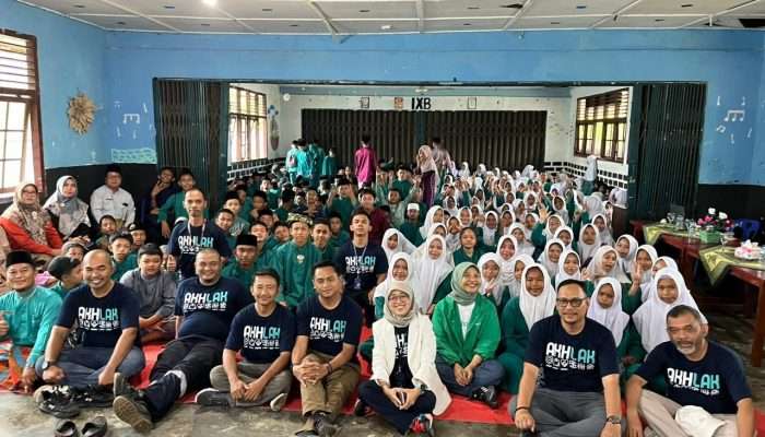 PT Timah Gelar Kelas Inspirasi, Kenalkan Proses Bisnis Kepada Pelajar SMP N 2 Kundur Utara