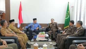 Pj Gubernur Sugito Silaturahmi ke Kejati Babel