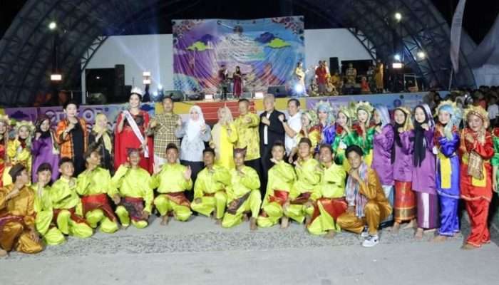 Budi Utama Tutup Festival Serumpun Pangkalpinang 2