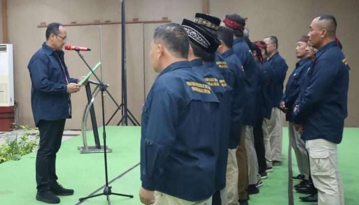 Penjabat Gubernur Sugito Lantik Pengurus Paguyuban Jawa Timur