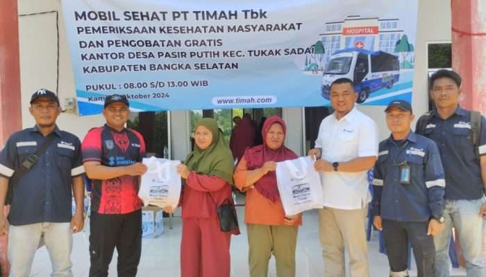 Mobil Sehat PT Timah Berikan Pengobatan Gratis di Desa Pasir Putih Bangka Selatan