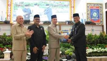 Penjabat Gubernur Babel Sampaikan Nota Keuangan RAPBD TA 2025