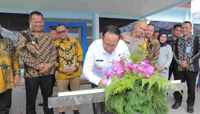 Penjabat Gubernur Babel Resmikan Gedung Baru Samsat Belitung