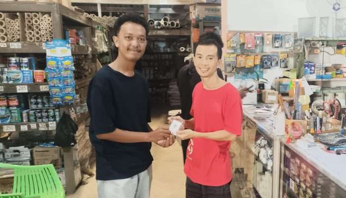 Semen Merah Putih Beri Reward Emas kepada TB Tunas Jaya Sungai Liat