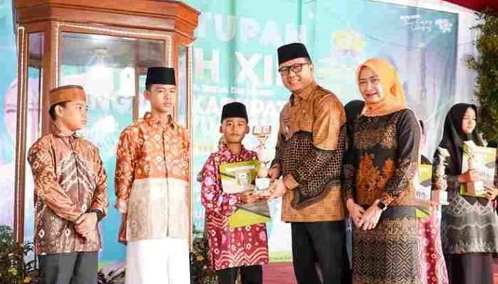 Kecamatan Rantau Bayur Juara Umum STQH ke-XII Kabupaten Banyuasin