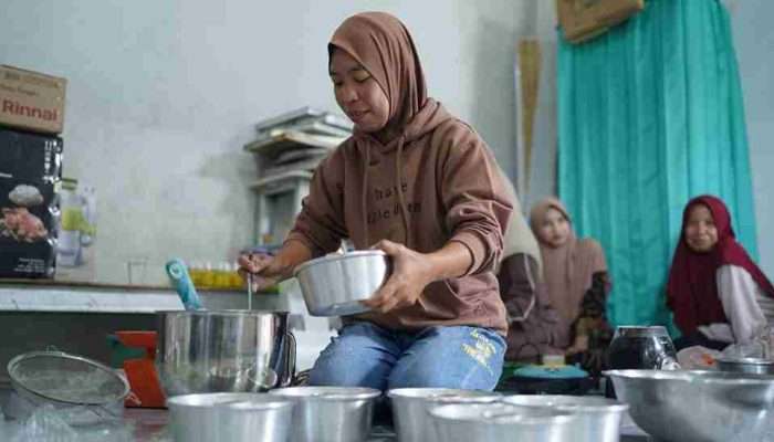 PT Timah Berdayakan Kelompok Perempuan Tingkatkan Perekonomian Keluarga