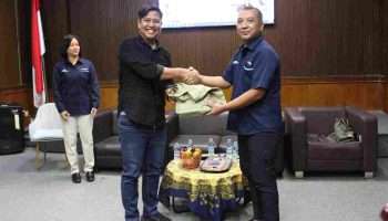 Rektor UBB Buka Pelatihan Jurnalistik Bagi Mahasiswa