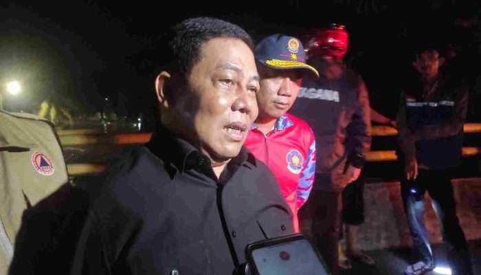 Penjabat Walikota Pangkalpinang Tinjau Banjir Pintu Air