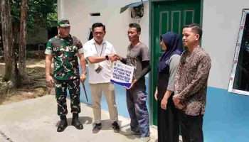 Nasir Warga Kecamatan Kundur Terima Rumah Layak Huni dari PT Timah dan Kodim 0317/TBK