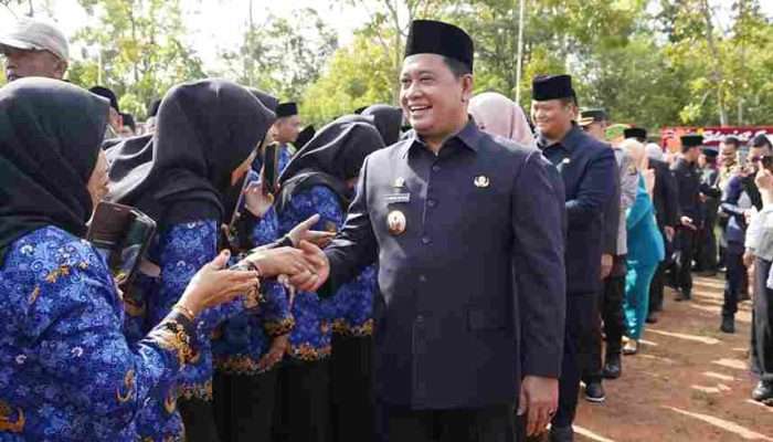 Bupati Banyuasin Askolani Lantik 4.552 Pegawai Baru