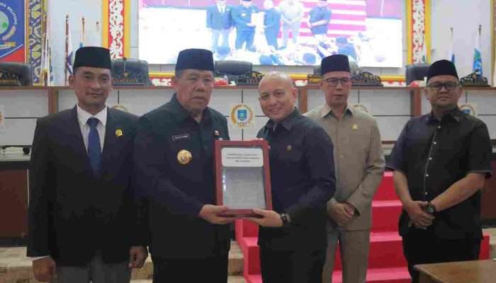 RPJMD 2025-2030 Disepakati, Gubernur Hidayat Arsani Sampaikan Visi Pembangunan Berdaya