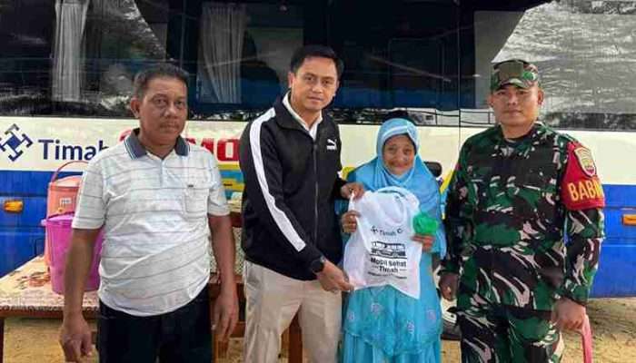 Mobil Sehat PT Timah Berikan Layanan Kesehatan Gratis bagi Masyarakat Desa Kundur