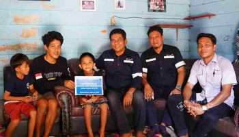 PT Timah Serahkan Bantuan untuk Ringankan Biaya Pengobatan Warga Toboali