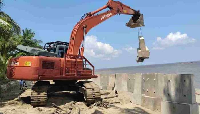 Antisipasi Banjir Rob, PT Timah Pasang Penahan Abrasi di Pantai Asmara Dewi Karimun