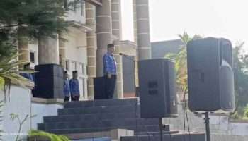 Sekda Mie Go Menjadi Inspektur Upacara Peringatan Hari Pendidikan Nasional 2025