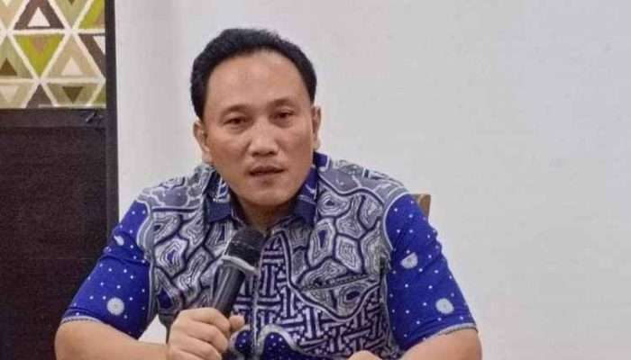 PAW Almarhum Tarmizi Saat Masih Menunggu SK Kemendagri