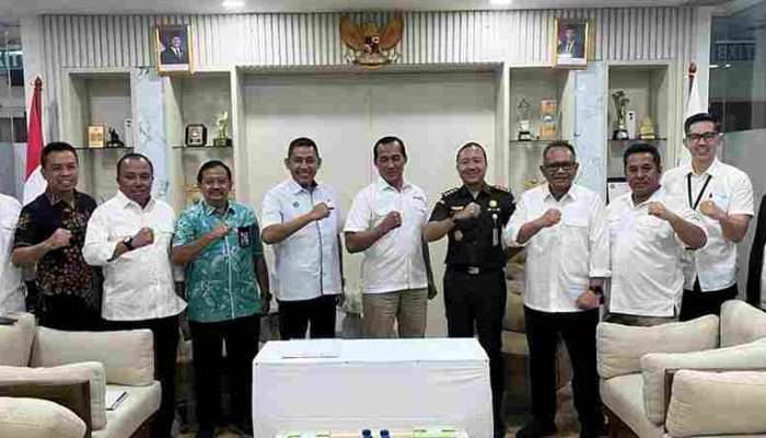 Kejari Belitung Inisiasi Penandatanganan Pakta Integritas Tata Kelola Timah