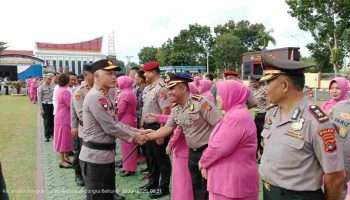 Kapolda Babel Pimpin Kenaikan Pangkat Ratusan Personel Polda