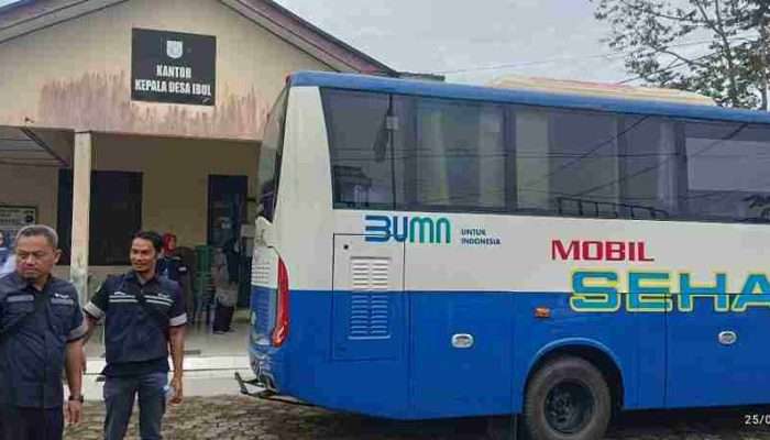 Mobil Sehat PT Timah Berikan Layanan Pengobatan Gratis untuk Warga Desa Ibul