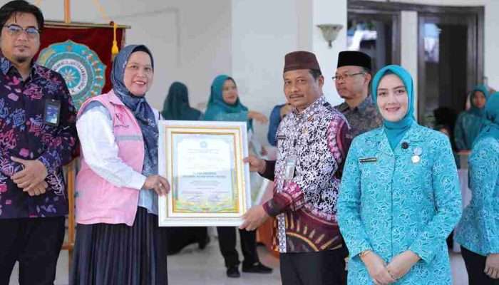 PKK Babel Gelar Khitanan Massal dan Donor Darah