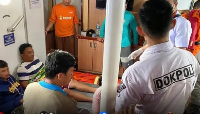 Seluruh Penumpang Kapal Tenggelam di Perairan Mentawai Berhasil Diselamatkan