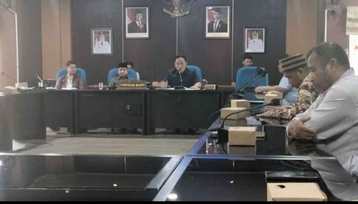 Komisi III DPRD Babel Desak PT SBB Penuhi Tuntutan Warga Desa Rajik