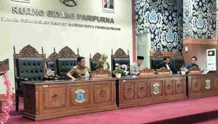 Penjabat Walikota Pangkalpinang Sampaikan Perubahan APBD 2025 dan KUA-PPAS 2026