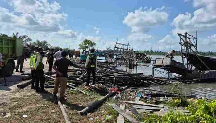 PT Timah Bersama Tim Gabungan Lakukan Penertiban Tambang Ilegal di Merbuk
