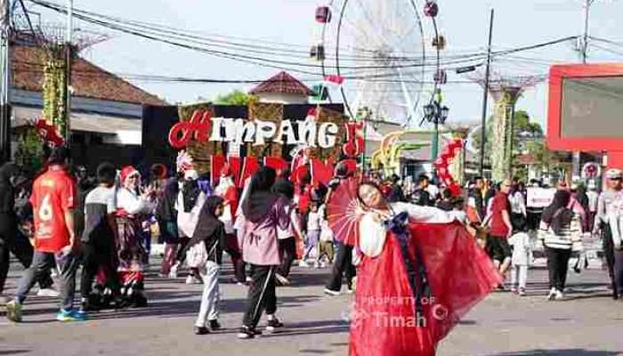 HUT ke-49 PT Timah Meriah di Bangka Selatan, Warga Kenakan Kostum Unik