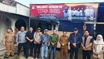 Disodori Amplop Berisi Uang, Ketua Partai Umat Cabut Dukungan