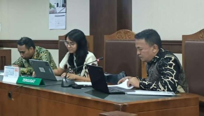 Gugatan Hendry CH Bangun Cacat Formil